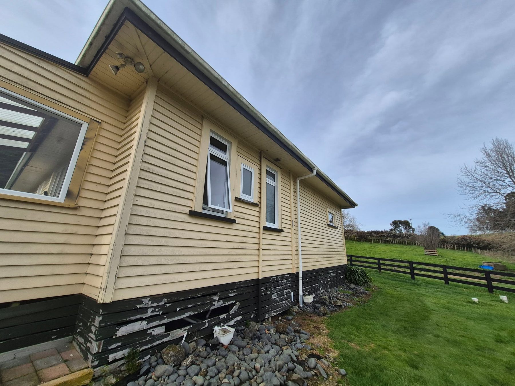 Repainted weatherboard detail